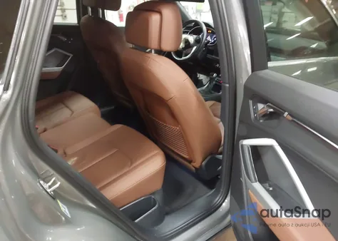 2021 Audi Q3 Premium 40 Tfsi Quattro Tiptronic z USA, uszkodzony, nr VIN WA1AUCF37M1104300